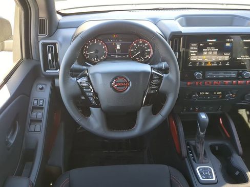New 2026 Nissan Frontier PRO-4X w/ Pro-4x Convenience Package image 16