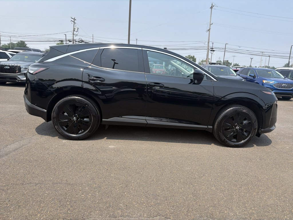 Used 2025 Nissan Murano SV AWD/4WD image 6