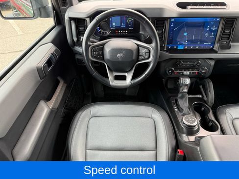 Used 2023 Ford Bronco Everglades AWD/4WD image 28