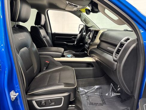 Used 2022 RAM 1500 Laramie AWD/4WD image 10