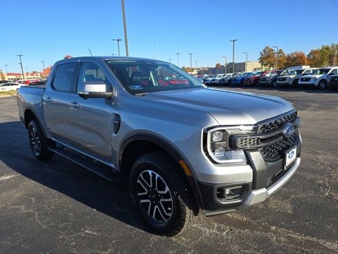 Used 2024 Ford Ranger Lariat w/ Advanced Towing Package image 7
