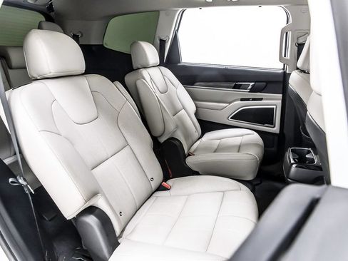 Used 2020 Kia Telluride EX w/ EX Premium Package FWD image 34