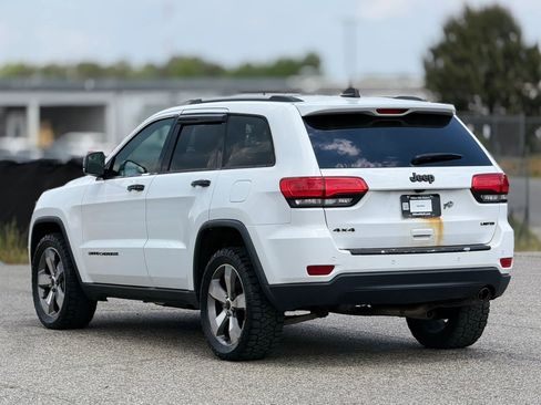 Used 2015 Jeep Grand Cherokee Limited w/ Luxury Group II AWD/4WD image 10