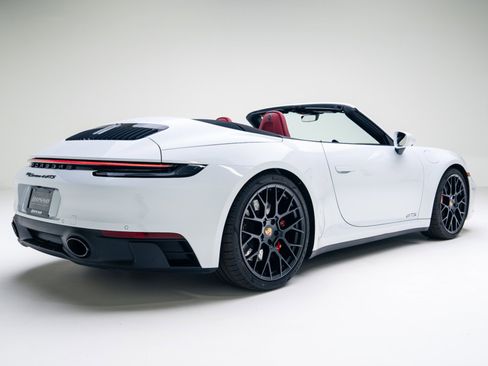 Used 2022 Porsche 911 Carrera 4 GTS image 24