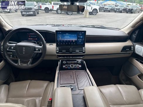 Used 2022 Lincoln Navigator Reserve RWD image 24
