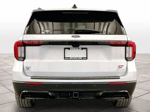 Certified 2026 Ford Explorer ST-Line AWD/4WD image 4