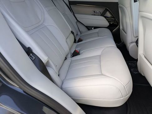 New 2026 Land Rover Range Rover Sport SE image 17