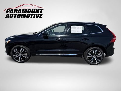 Used 2023 Volvo XC60 B5 Plus w/ Protection Package Premier FWD image 4