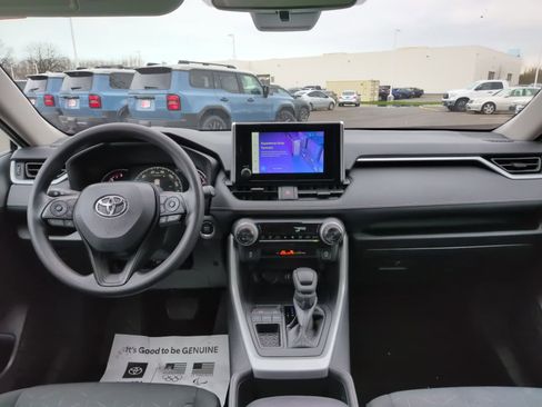 Certified 2025 Toyota RAV4 XLE image 13