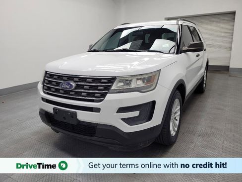 Used 2017 Ford Explorer FWD image 1