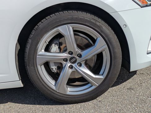 Used 2024 Audi A6 Premium Plus image 11