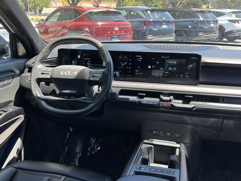 Used 2026 Kia EV9 Land w/ Nightfall Edition Package AWD/4WD image 24