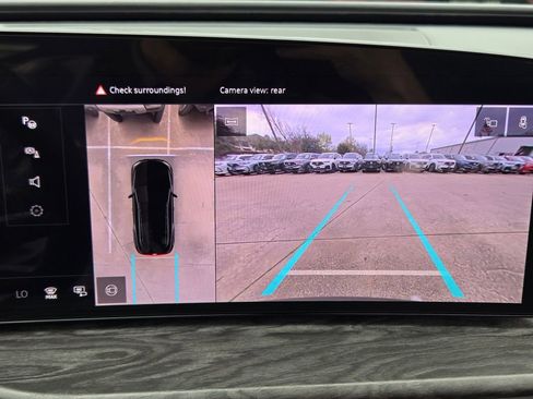 Certified 2025 Audi Q5 Prestige image 23