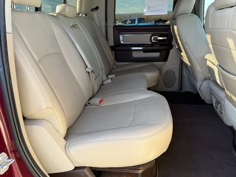 Used 2017 RAM 1500 Laramie w/ Convenience Group image 18