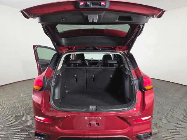 Used 2021 Buick Encore GX Select w/ Sport Touring Package FWD image 33