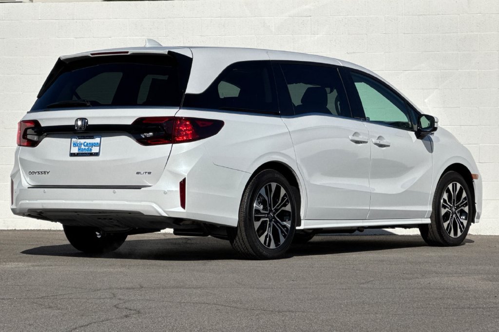 New 2026 Honda Odyssey Elite image 7