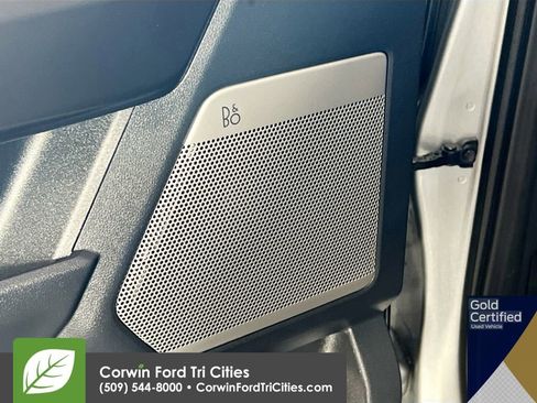 Used 2025 Ford F150 Lariat AWD/4WD image 13