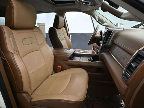 Used 2024 RAM 3500 Limited w/ Towing Technology Group image 54