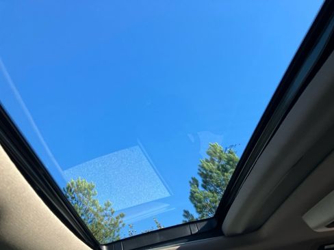 Certified 2024 Honda Odyssey Elite image 21