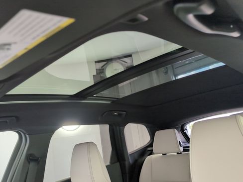 Used 2026 BMW X1 xDrive28i w/ Technology Package image 11