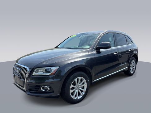 Used 2016 Audi Q5 2.0T Premium Plus w/ Technology Package AWD/4WD image 4