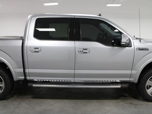 Used 2020 Ford F150 Lariat w/ Equipment Group 502A Luxury image 11