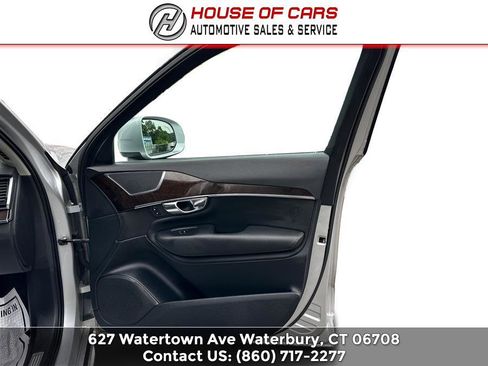 Used 2016 Volvo XC90 T6 Momentum image 25