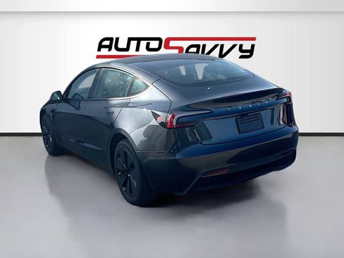Used 2025 Tesla Model 3 Long Range RWD image 5