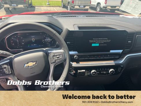 New 2026 Chevrolet Silverado 1500 LT AWD/4WD image 12