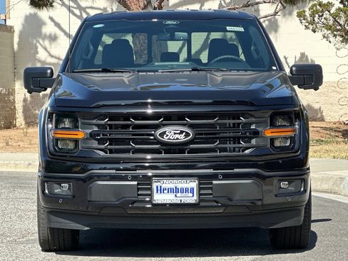 New 2026 Ford F150 XLT w/ Equipment Group 302A MID RWD image 9