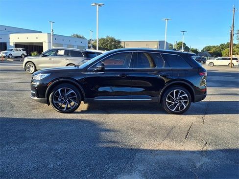 Certified 2024 Lincoln Corsair Reserve w/ Equipment Group 201A image 24