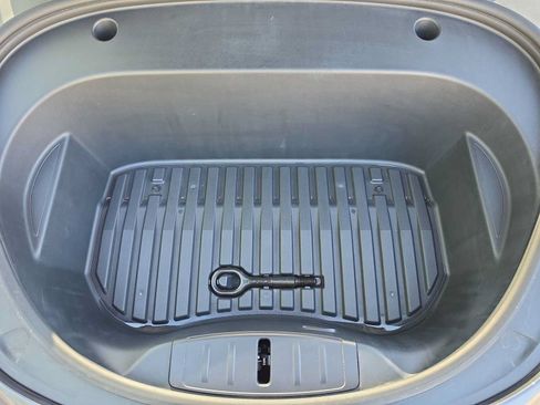 Used 2022 Tesla Model 3 Performance AWD/4WD image 13