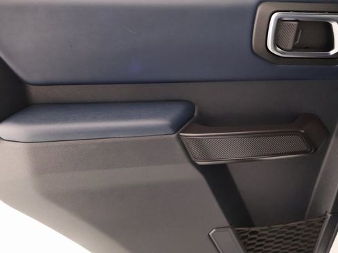 Used 2024 Ford Bronco Outer Banks image 18