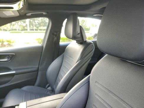 Used 2024 Mercedes-Benz C 300 Sedan image 21