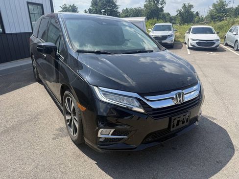 Used 2018 Honda Odyssey Elite image 4