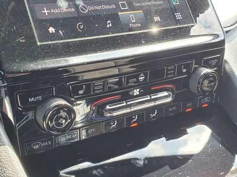 Used 2022 Jeep Grand Cherokee Altitude image 22