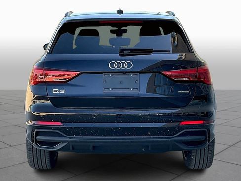 New 2025 Audi Q3 2.0T Premium image 4