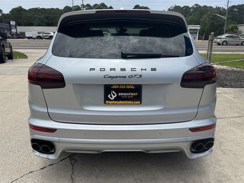 Used 2018 Porsche Cayenne GTS AWD/4WD image 6