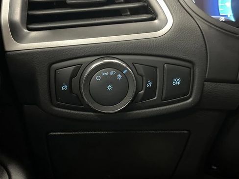 Used 2024 Ford Edge SEL image 23