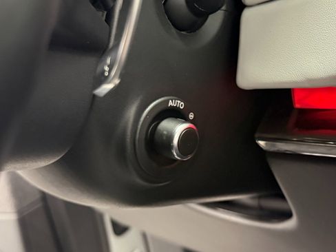 Used 2024 Land Rover Range Rover Sport Autobiography image 26