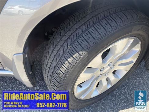 Used 2009 Subaru Outback 2.5i Limited AWD/4WD image 26