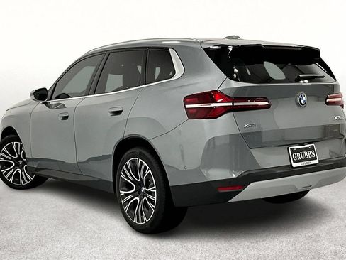 New 2025 BMW X3 xDrive30i w/ Convenience Package AWD/4WD image 4