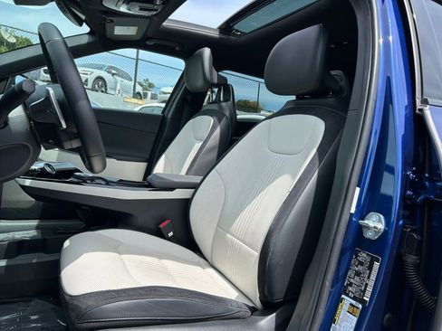 Used 2024 Kia EV6 GT-Line w/ GT-Line White Seat Package image 17