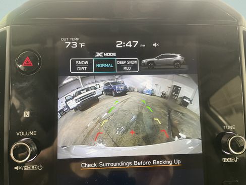 Used 2025 Subaru Crosstrek 2.5i Premium AWD/4WD image 21