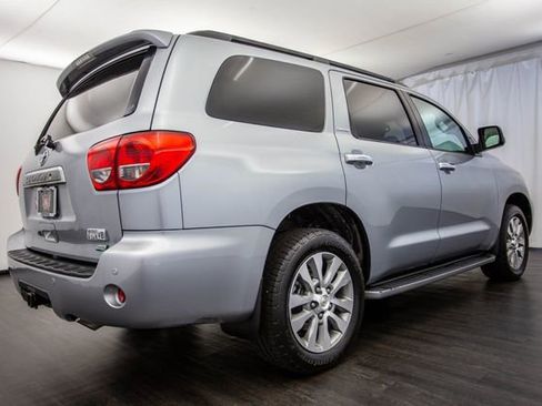 Used 2014 Toyota Sequoia Limited image 32