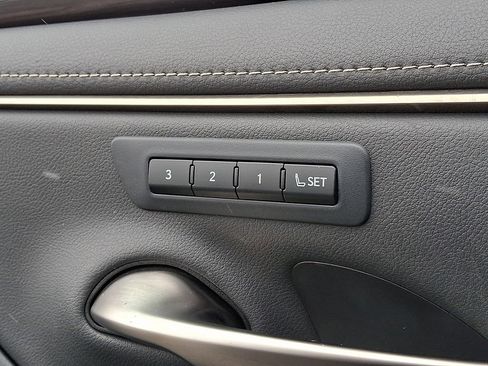 Used 2021 Lexus ES 350 w/ Premium Package image 27