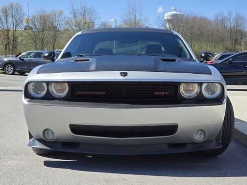 Used 2008 Dodge Challenger SRT8 image 3