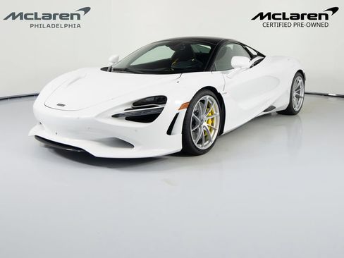 Used 2024 McLaren 750S Spider RWD image 2