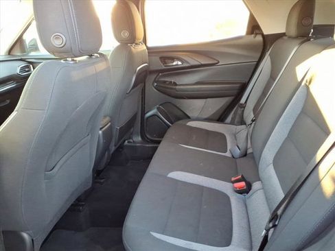Used 2022 Chevrolet TrailBlazer LT w/ Driver Confidence Package image 25