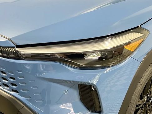 New 2026 Toyota Corolla Cross AWD Hybrid w/ Convenience Package image 9